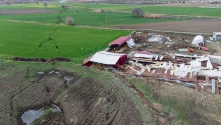 Sarsıntılardan etkilenen çiftçilerin Ziraat Bankası’na olan düşük faizli kredi borçları 1 yıl ertelendi