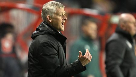 Solskjaer: 10 şahsa karşı oynamayı çok sevmiyorum