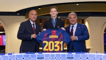 Barcelona, Newcastle United’dan Anthony Gordon’ı renklerine bağladı