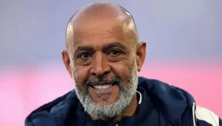 Beşiktaş’a Nuno Espirito Santo’dan makus haber geldi: West Ham’da kalacak
