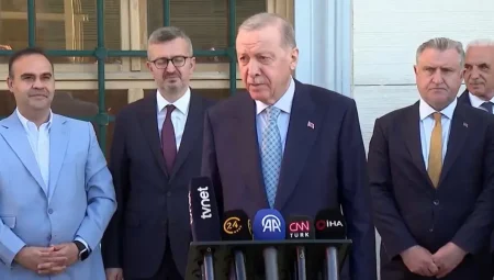 Erdoğan bayram namazını Büyük Çamlıca Mescidi’nde kıldı: Birliğimiz, beraberliğimiz daim olsun