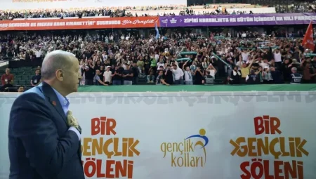 Ertuğrul Özkök: 24 yılda yaratılan “dindar nesil” yüzde kaç ve kaç kişi?