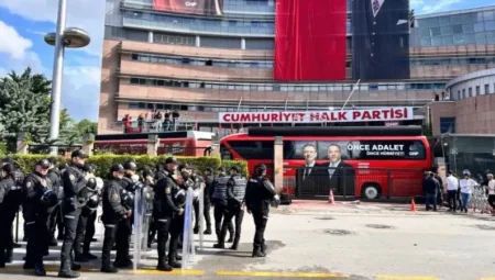 CHP’li Karabat: Stratejik fabrika kuracak para, butlan kararıyla çöpe atıldı