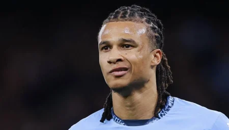 Fenerbahçe’nin radarındaki Nathan Ake, Ederson’u aradı