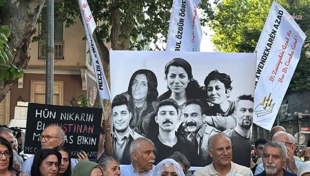 İran İstanbul Baskonsolosluğu önünde hareket: İdamlar durdurulsun, baskılar sona ersin!